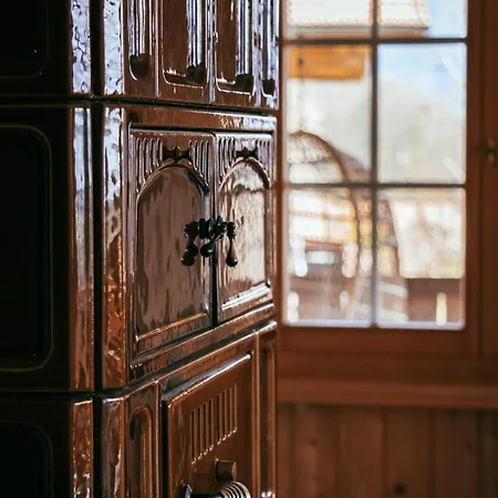 Hidden Retreats Grand Lookout Boutique Chalet Brienzwiler