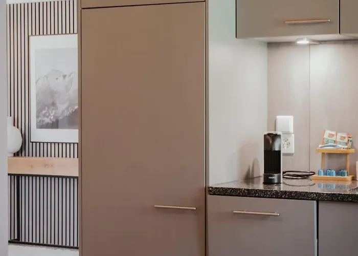 Hidden Retreats Grand Lookout Boutique * Brienzwiler