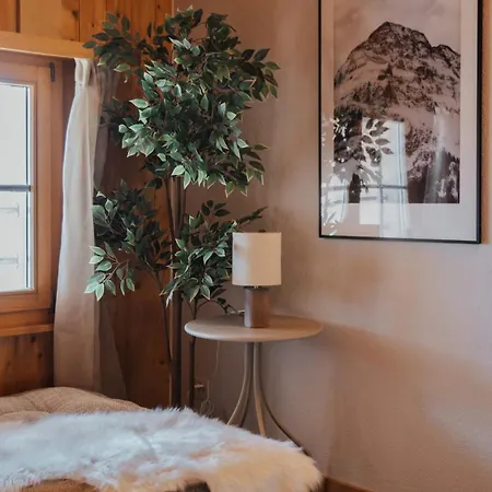 Hidden Retreats Grand Lookout Boutique Chalet *