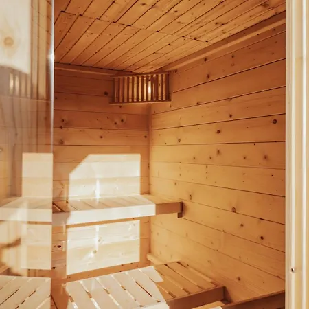 Hidden Retreats Grand Lookout Boutique Chalet *