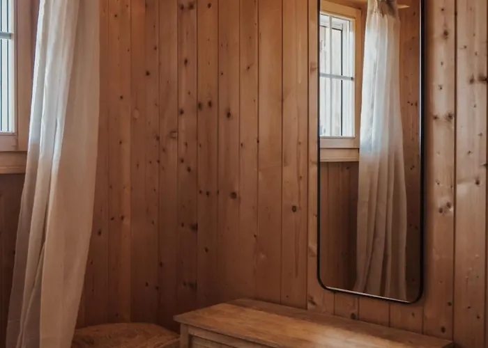 Hidden Retreats Grand Lookout Boutique Brienzwiler