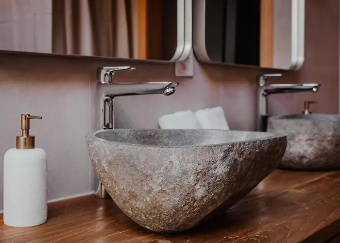 Hidden Retreats Grand Lookout Boutique Alpehytte Brienzwiler