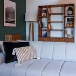 Hidden Retreats Grand Lookout Boutique シャレー Brienzwiler